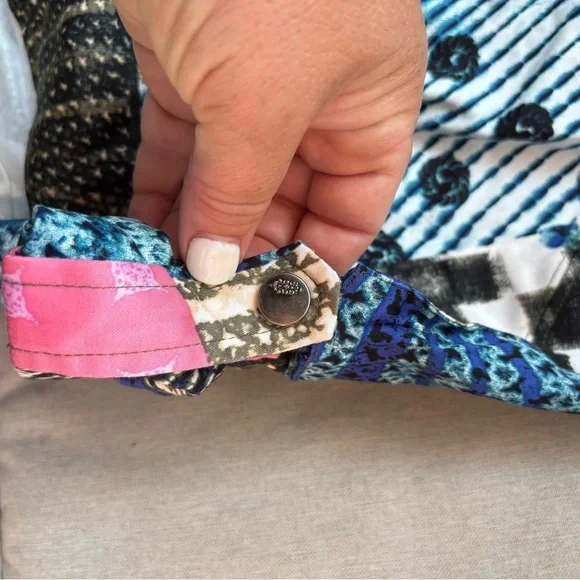 NWOT Free People Movement - patterned cargo shorts - size large - Picture 4 of 8